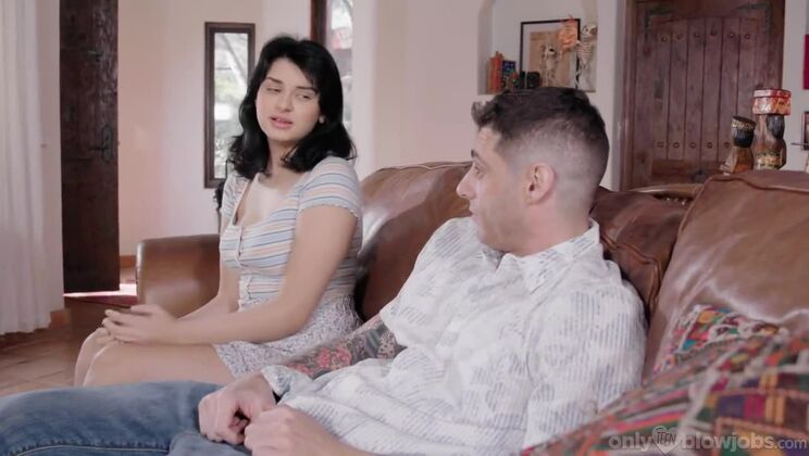 [OnlyTeenBlowjobs] - POV Handjob with Leda Lotharia - Leda Lotharia