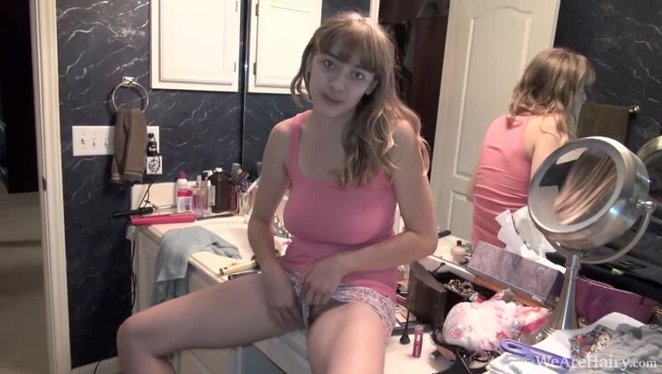 Sexy Dani Chats With Us Before Her Next Scene