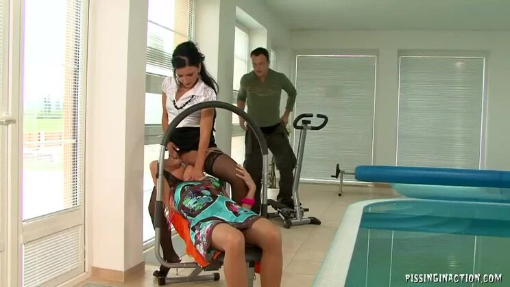 Fetish Piss and Cum Swallowing with Lena