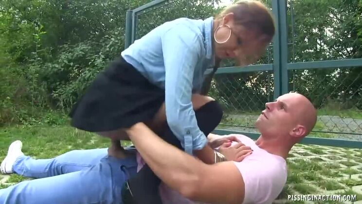 [Tainster] - Tattooed and Pierced: Bella's Pissing Fetish - Bella Anne