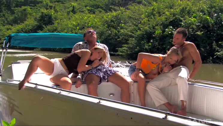 [BANG.com] - Handjob and Cumshot Action with Morgan Moon and Jessica Moore - Mike Angelo - Jessica Moore - Morgan Moon