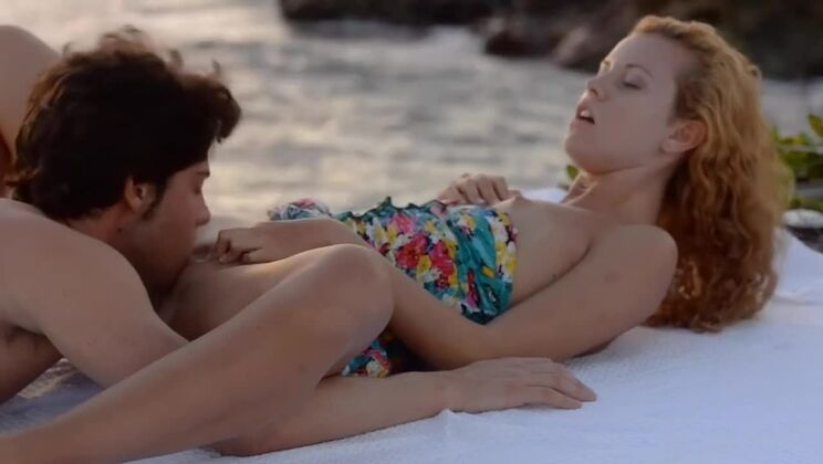 Blonde Beauty Loves Outdoor Sex