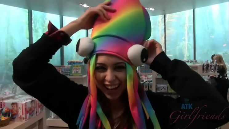 Riley Reid's Aquarium Tease