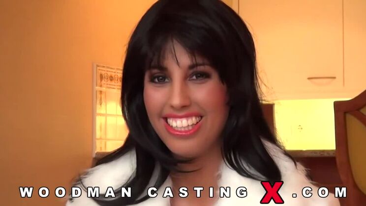 Rachida Brunette Deepthroat Casting