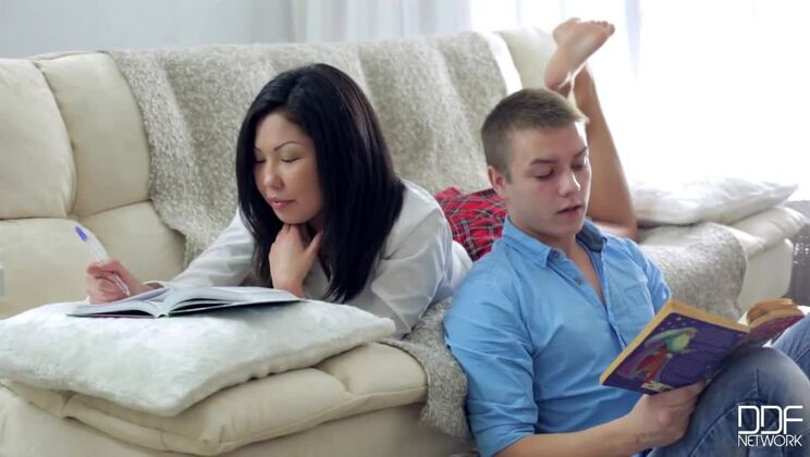 Foot Fetish Fun with Asian Girl