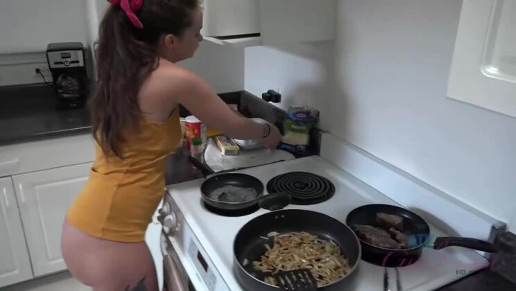 Fuck Gia Paige and Enjoy Her Footjob Skills