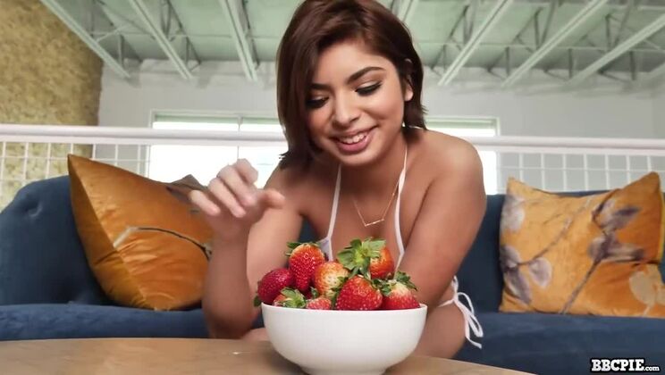 [BBCPie] - Facial Cumshot Fun - Natalie Knight