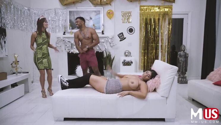 [ModelMediaUS] - Violet Myers Big Tits Hardcore Sex