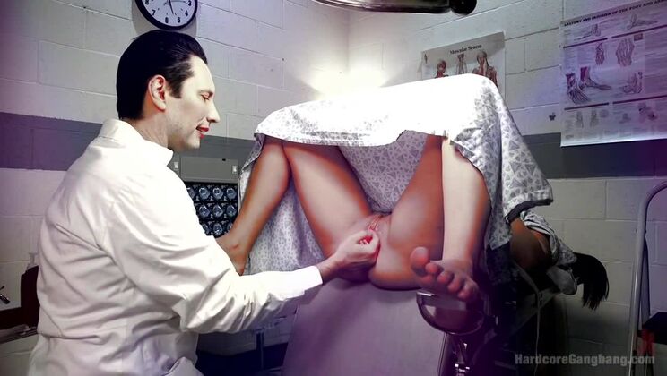 [HardcoreGangbang] - Double Penetration of Roxy Raye