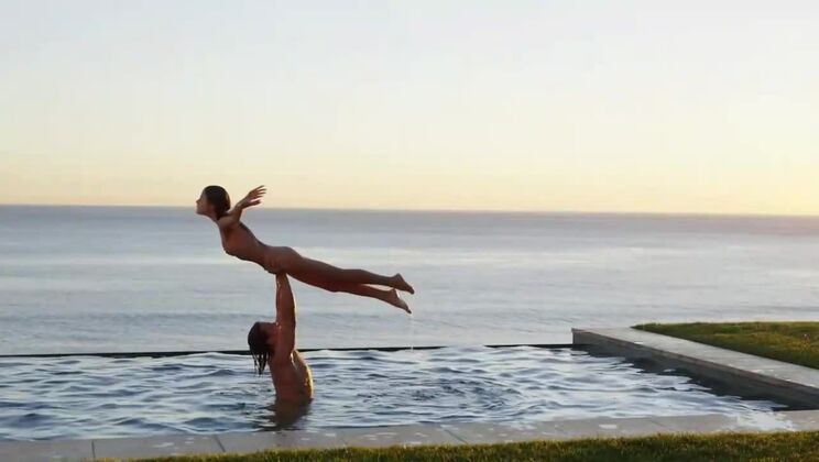 Fucking Ballerina Jessica's Horny Hand