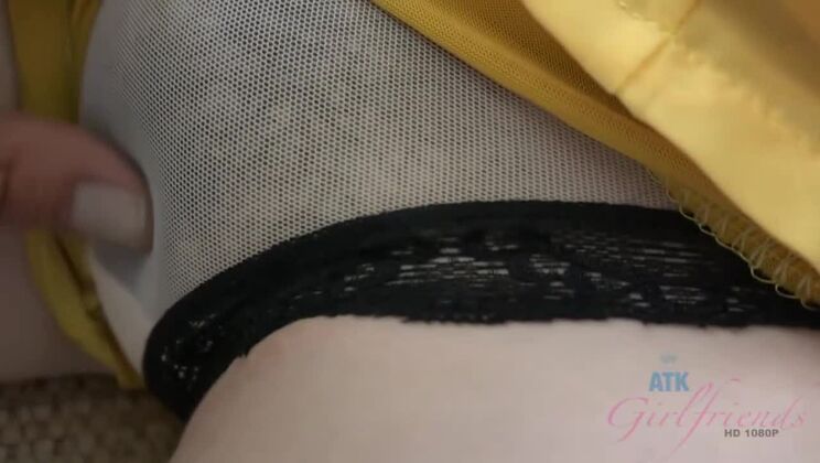 [ATKGirlfriends] - Emma Evins Gets A Sloppy Messy Creampie - Emma Evins