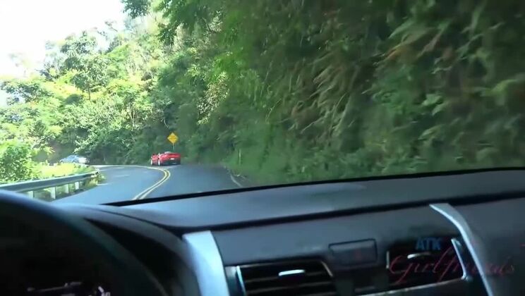 Sydney Cole's Girlfriend Experience: Amateur and Fetish