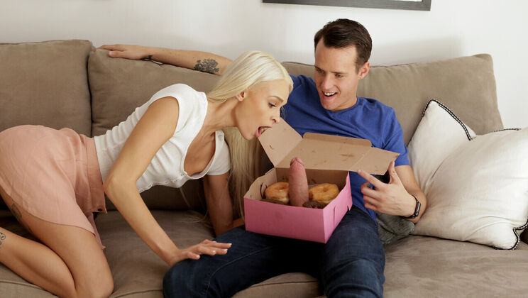 [StepSiblingsCaught] - Hardcore Sex with Emma Hix