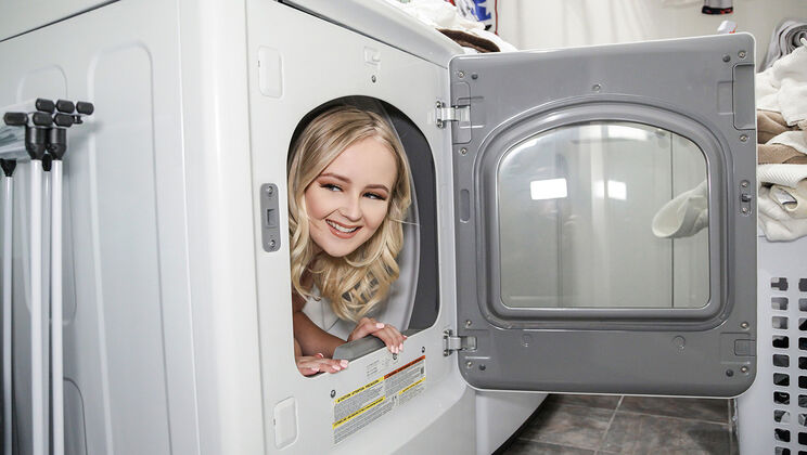 [ExxxtraSmall] - Hide The Petite Princess - Michael Swayze - Natalia Queen