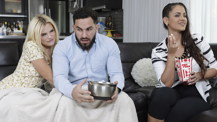 [FamilyStrokes] - Step Fantasy: Rival Siblings