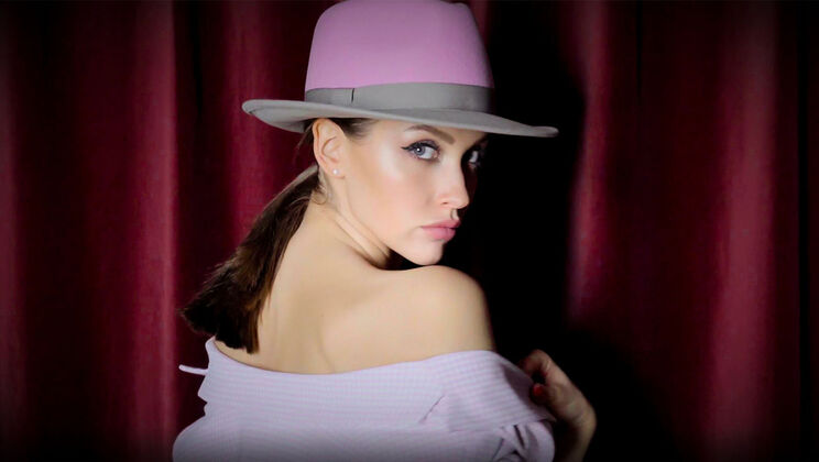 [TeamSkeetXSeries] - The Right Spot With Alejandro - Luxury Girl - Alejandro Peer