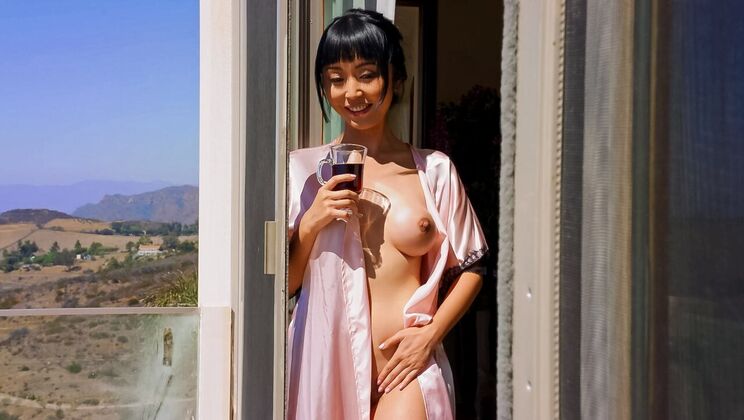 [Brazzers] - Asian Ass Good Neighbor