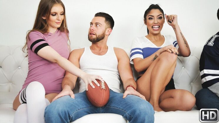 [SneakySex] - Redhead Sunday Fucks - Vanessa Sky - Seth Gamble - Maya Kendrick