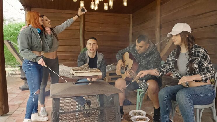 [SneakySex] - Raul and Mina's Doggystyle Delight - Raul Costa - Mina Von D