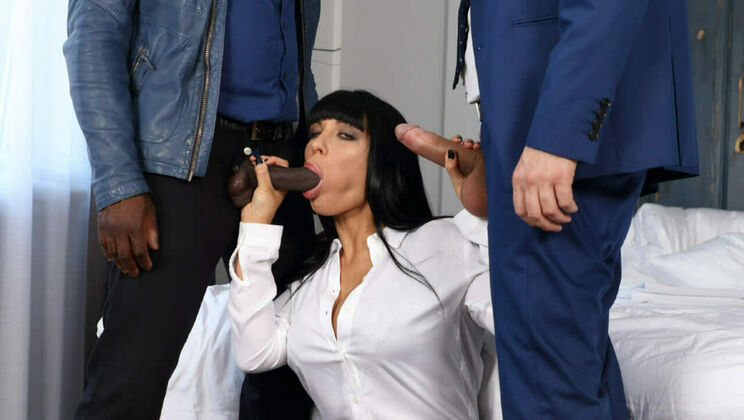 [ElegantRaw] - Valentina Ricci Gets Facial Cumshot in Lingerie