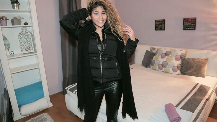 [PublicAgent] - Latina Girl Fucked by White Guy in Hotel - Venus Afrodita - Thomas Salek