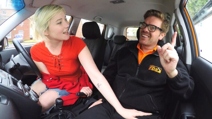 Ryan Ryder's Missionary Fuck