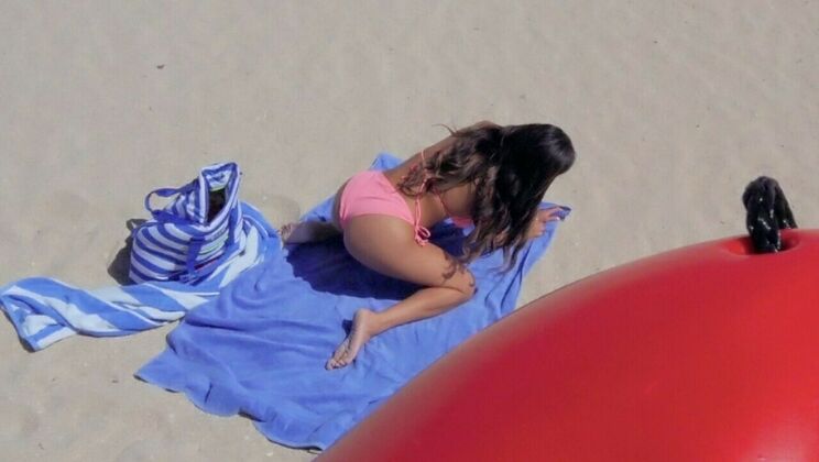 [IKnowThatGirl] - Tattooed Tony Rubino Fucks Autumn Falls on the Beach - Tony Rubino - Autumn Falls