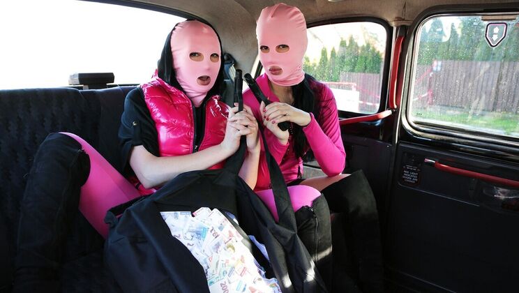 [FakeTaxi] - London Cab Fast and Furious Fucking