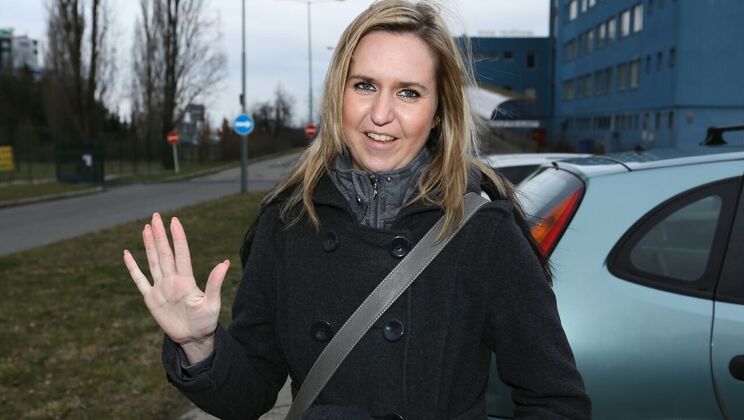 Outdoor Doggystyle Fucking in Car