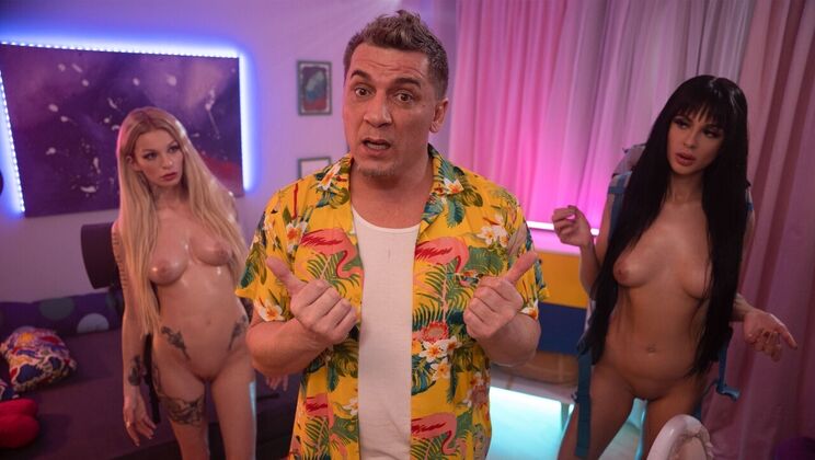 [FakeHostel] - Sucking and Fucking in Zero Gravity - Steve Q - Mia Trejsi - Kaira Kampen