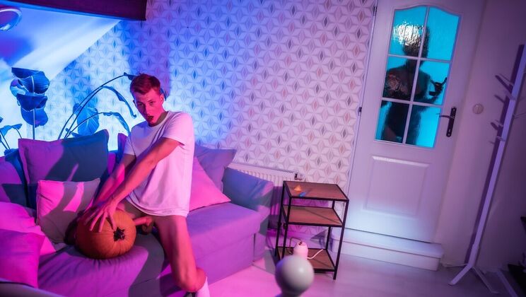 [FakeHubOriginals] - Polly Pons Pumpkin Ride