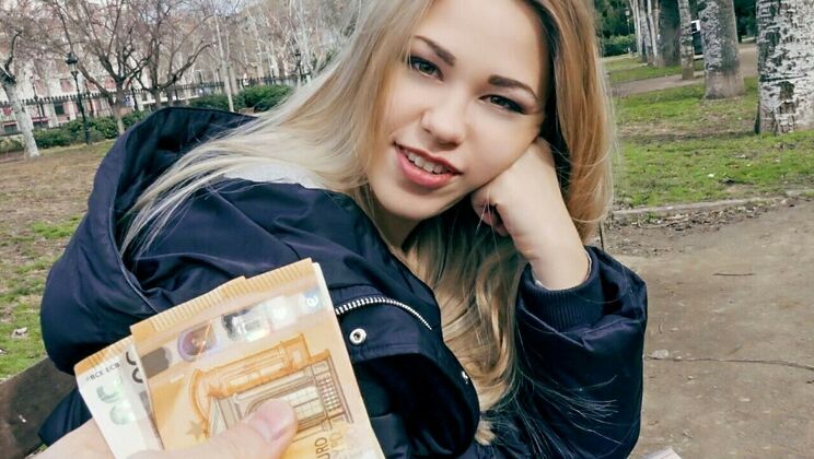 Blonde Girl Public Fucking Fun