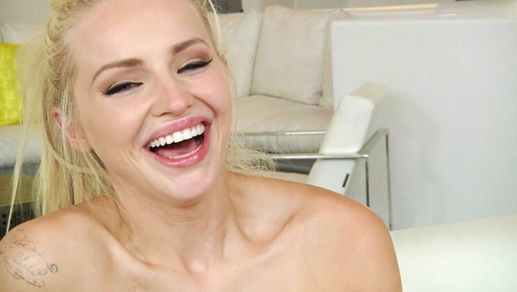 Blonde Staci Carr BTS