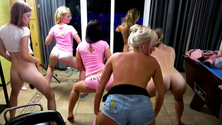 [SummerSinners] - Hardcore Party with Katy, Daisy, and Lady Bug - Wendy Moon - Katy Rose - Daisy Lee - Lady Bug - Jarushka Ross - Silvia Dellai - Alice Nice - Tereza