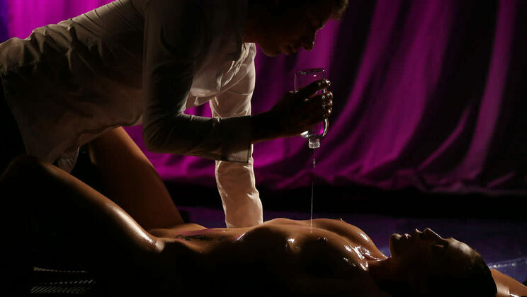 [SinfulXXX] - Get Oiled and Massaged by Nicole Love - Nicole Love