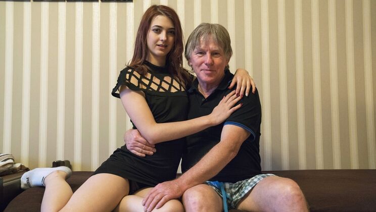 [Oldje] - Tattooed Redhead Pussy Licking - Tera Link - Felix