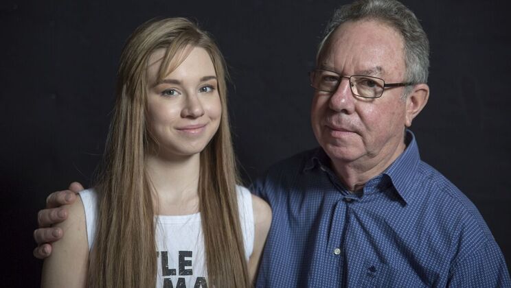 [Oldje] - Petite Alice Gets Cum