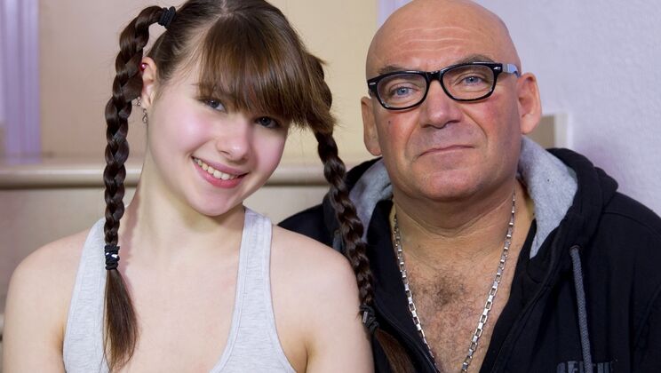 [Oldje] - Youngblood Tastes Old Expertise - Luna Rival - Jan