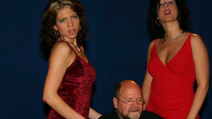 [Oldje] - Close Up with the News Team - Ruby - Eugene - Yllen