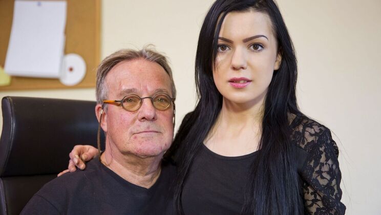 [Oldje] - Natural Tits Teen Gets Facial - Harry - Luize Saint