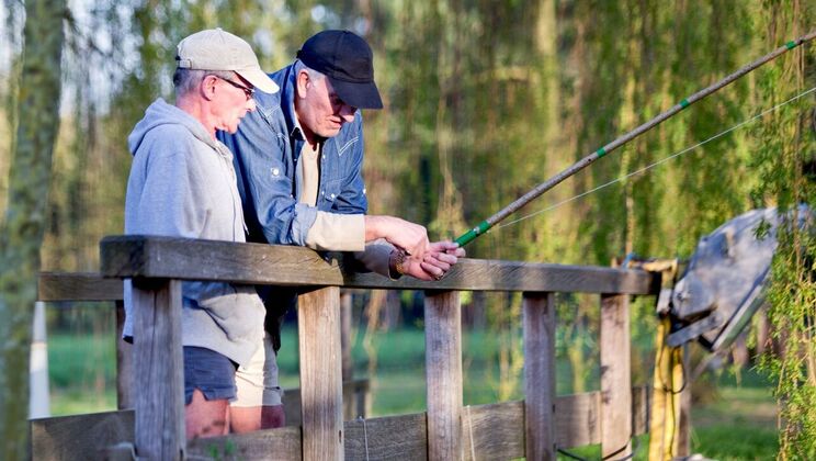 [Oldje] - Dick Fishing Trip - John - David - Jessica Malone