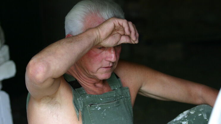 [Oldje] - Dirty Old Man Young Pussy - Bibi Fox - Barry