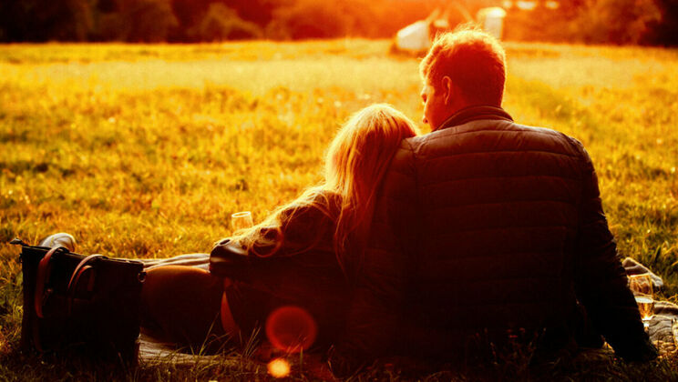 [SexArt] - Behind the Scenes with Blonde Alecia Fox and Michael Fly - Alecia Fox - Michael Fly