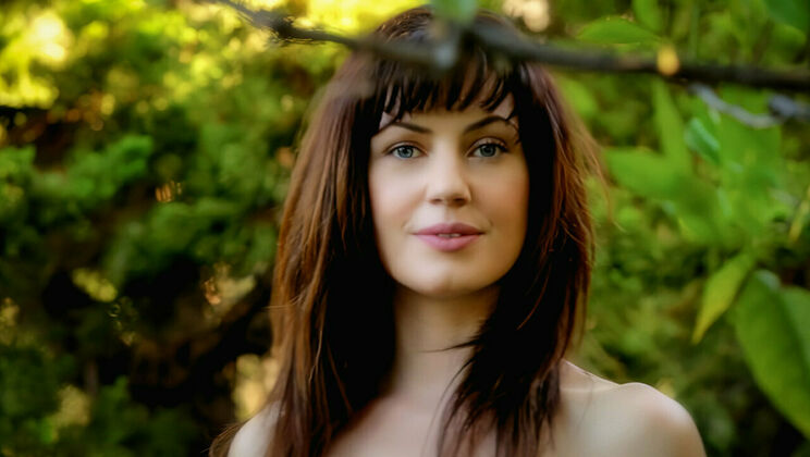 Sarah Shevon's Sexy Outdoor Adventure - Lost Tapes Episode 3