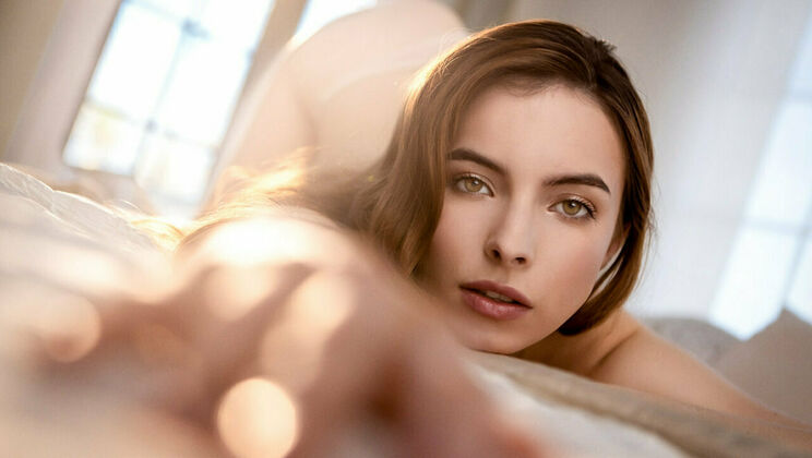 Wet and Beautiful Sex with Loren