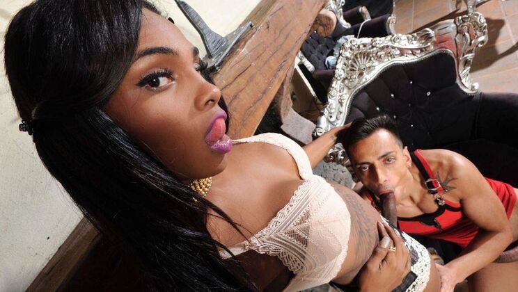 [PinkoTgirls] - Interracial Sex: Kiara and Andreafuck - Kiara - Andrea