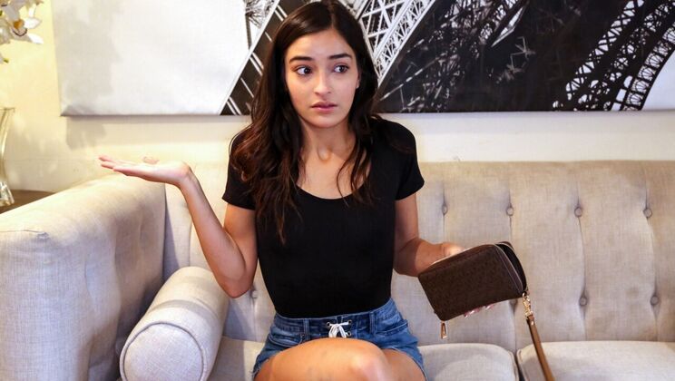 [PropertySex] -  Emily's Athletic Transition: Blowjob Frenzy  - Emily Willis