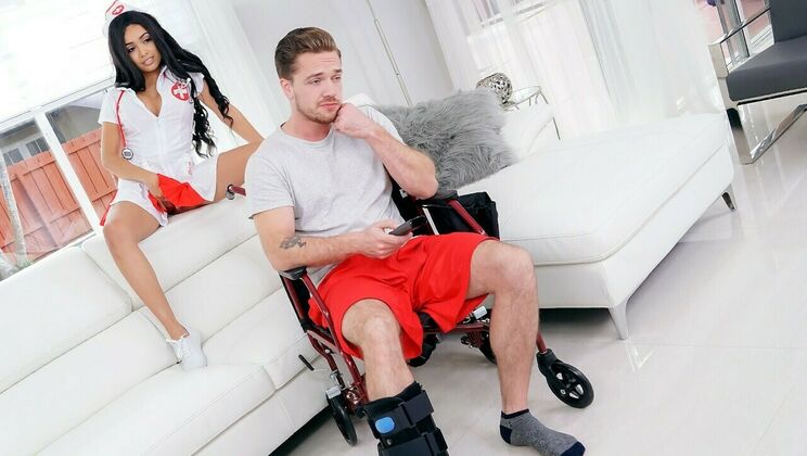 [IKnowThatGirl] - Kyle Mason Gets Good Head From Aaliyah Hadid - Aaliyah Hadid - Kyle Mason