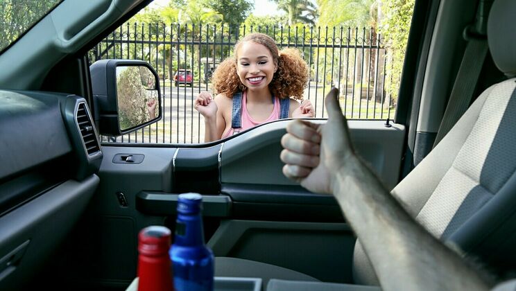 [StrandedTeens] - Wet and Wild Hot Tub Sex with Brick Danger - Brick Danger - Cecilia Lion