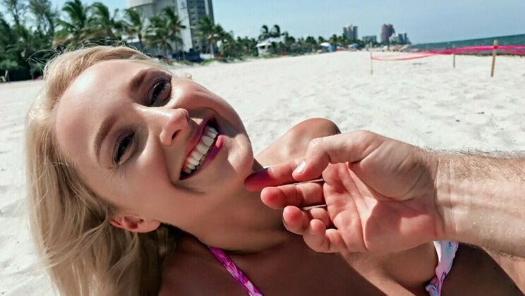 [MOFOSB-Sides] - Girlfriend's First Public Cock Ride